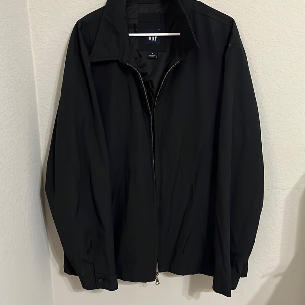 Black gap mens jacket